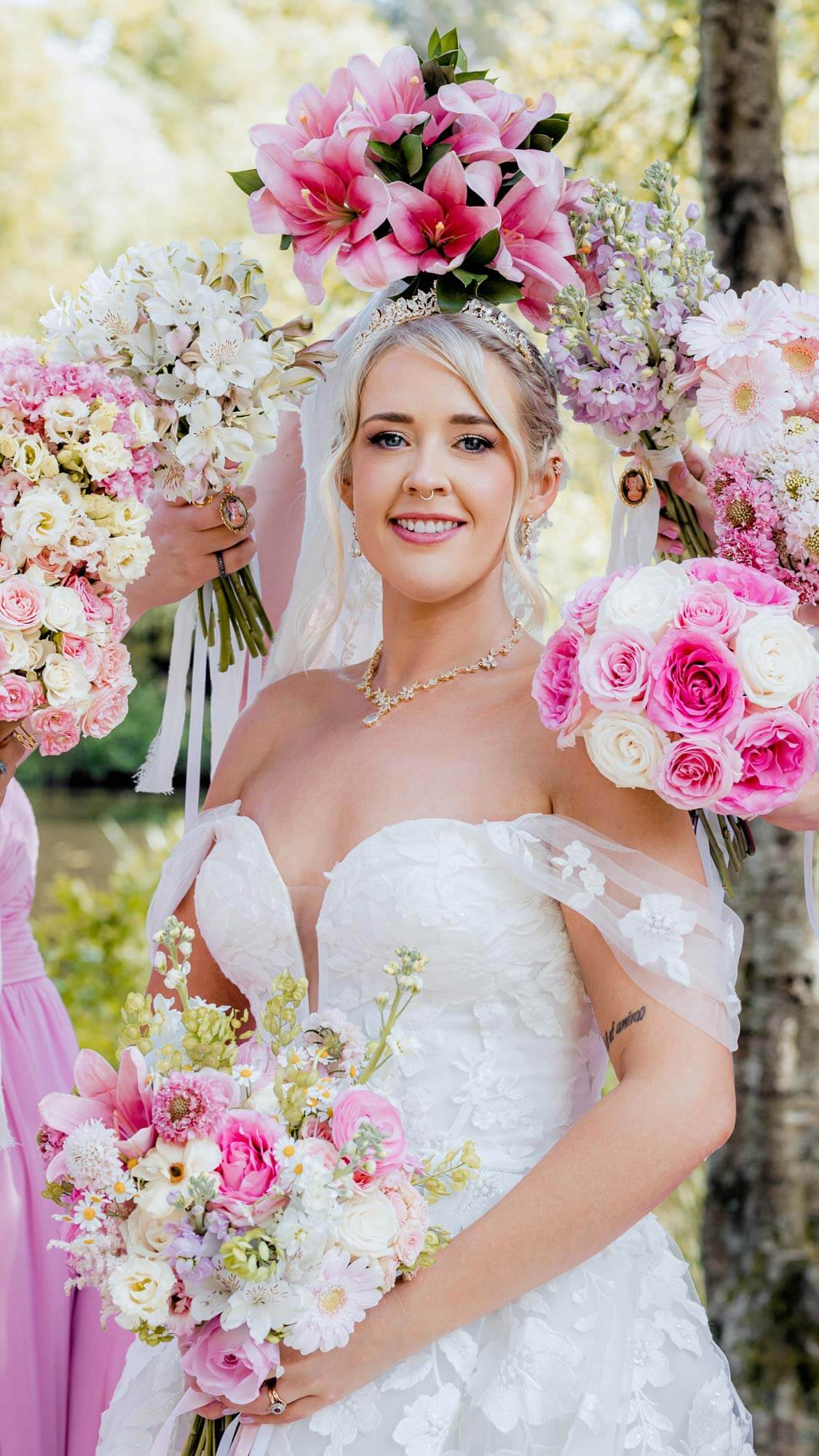 Editorial bridal portrait with colorful wedding bouquets and modern bridal styling